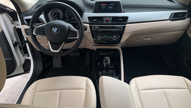 BMW X2 Mieten Sie in Dubai